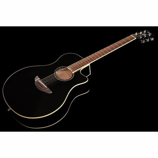 Yamaha APX 600 Black