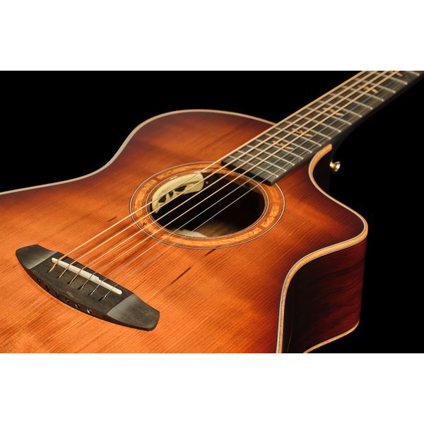 Breedlove Legacy Concert SB CE Redwood