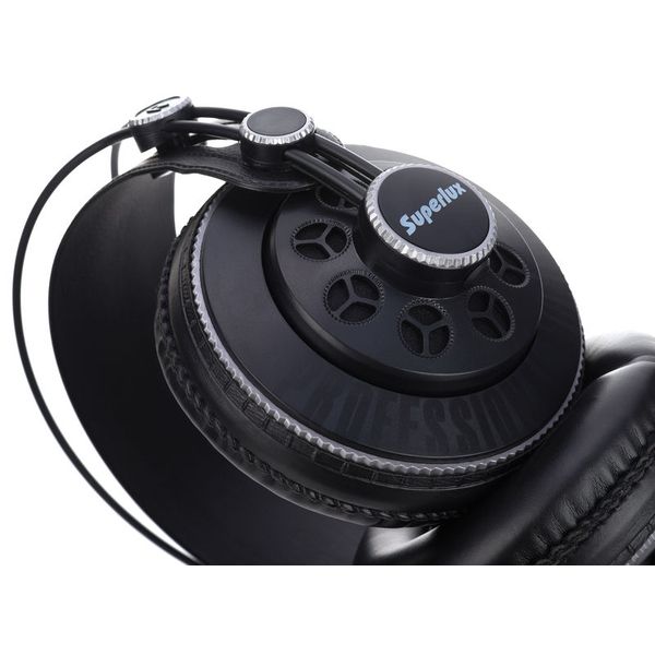Superlux HD-681 B