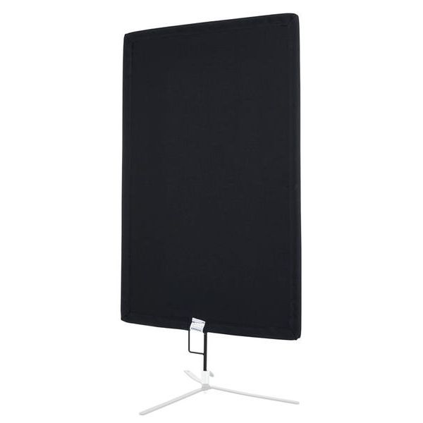 Avenger I750B 24"x36" Solid Black Flag