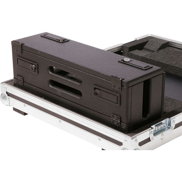 Thon Case A&H SQ5 mit Dockhouse