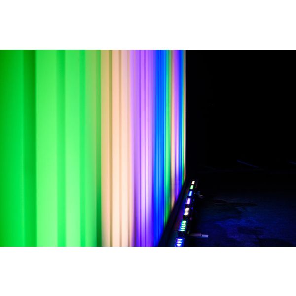 Stairville BEL6 IP Bar HEX