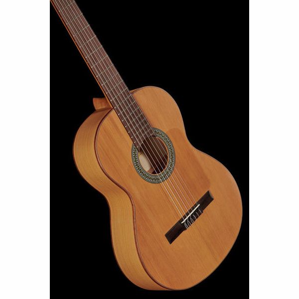 Alhambra 2F Flamenco incl.Gig Bag