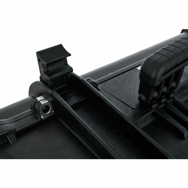 Explorer Cases 5823.B Black