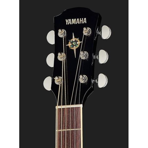 Yamaha CPX 600 Black