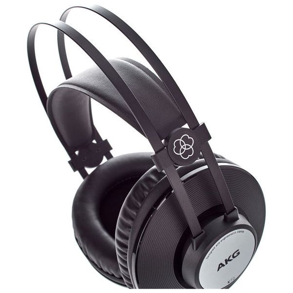 AKG K-72