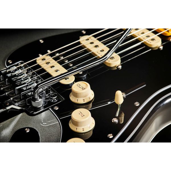 Fender AM Ultra Luxe Strat HSS FR SB