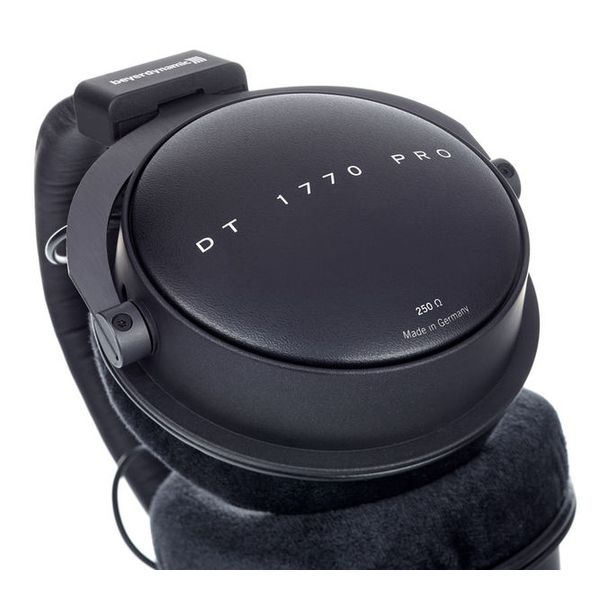 beyerdynamic DT-1770 Pro 250 Ohm