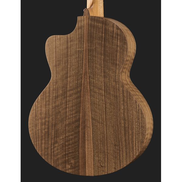 Sheeran by Lowden S04