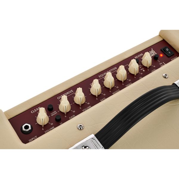 Blackstar Debut 50R Cream Oxblood