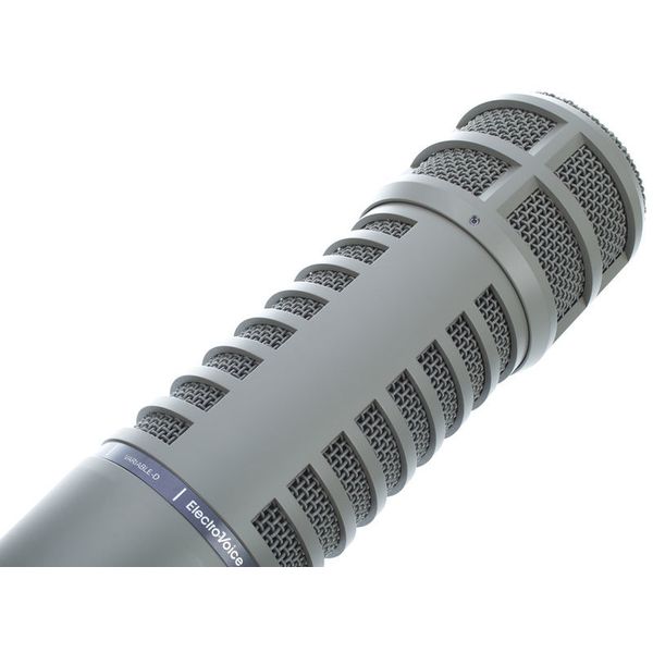 EV RE20 RE-Series Bundle