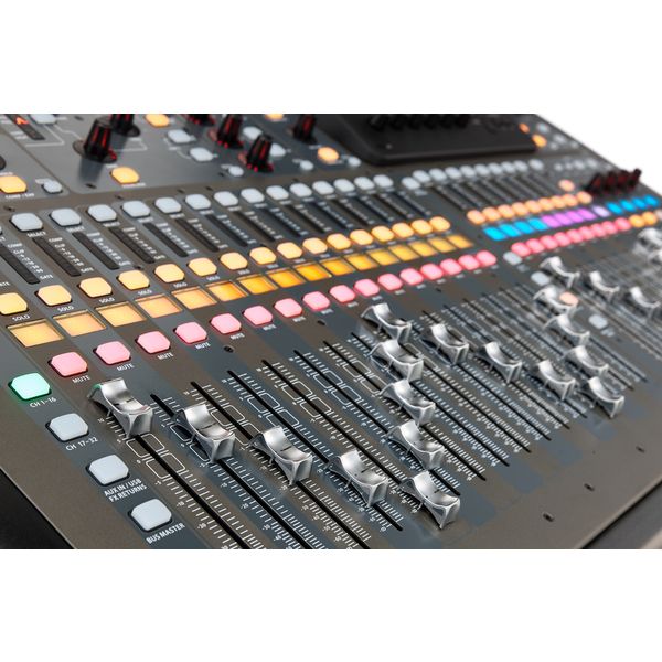 Behringer X32 Hands On Bundle