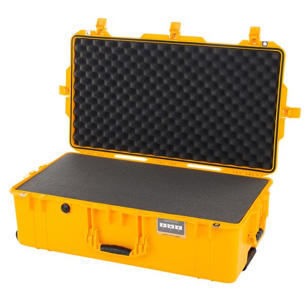 Peli 1615 Air Foam Yellow