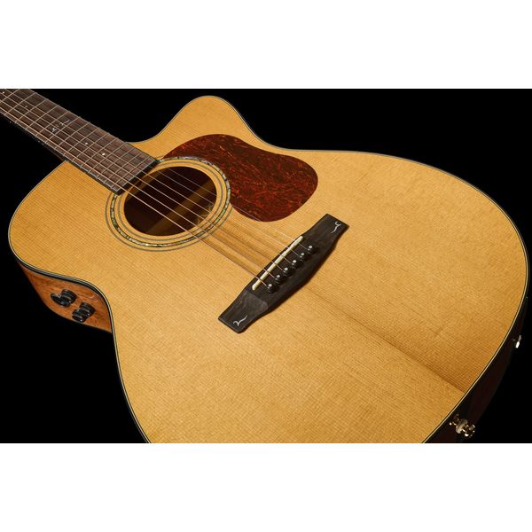 Cort Gold OC6 Natural