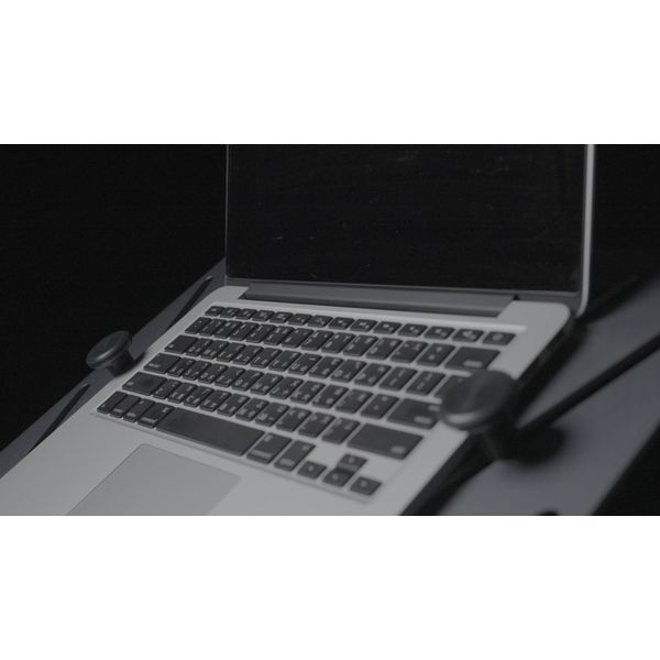 9.solutions Laptop Holder