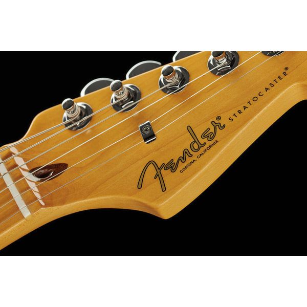 Fender AM Pro II Strat HSS MN RST PIN