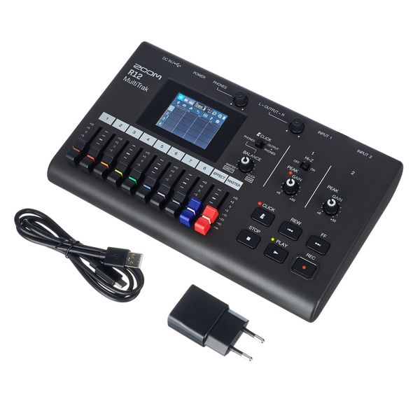 Zoom R12