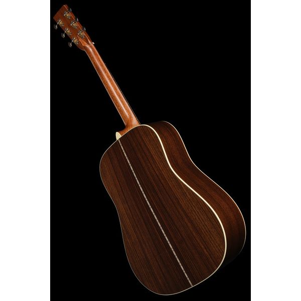 Martin Guitar D28