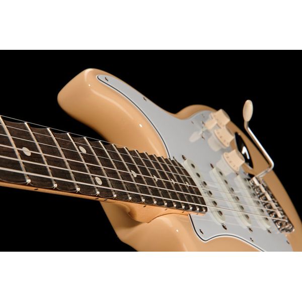 Fender Yngwie Malmsteen RW VW