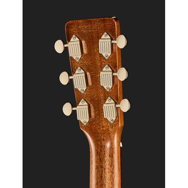 Martin Guitar Custom D-18