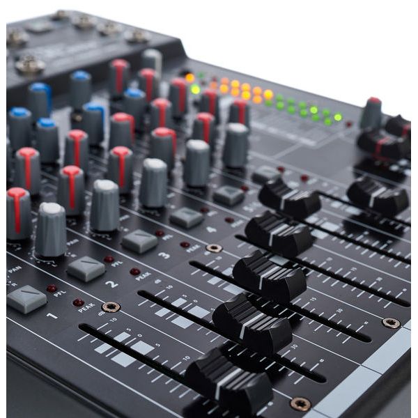 the t.mix xmix 1002 FX USB