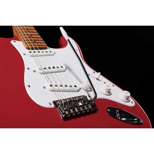 Harley Benton ST-62CC MN Dakota Red Bundle