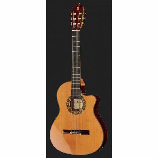 Alhambra 9P CW E8 w/Case