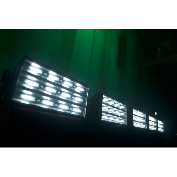 Stairville LF-12 LED Flash 12 COB Strobe