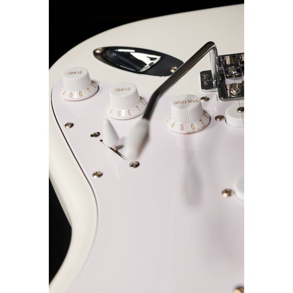 Harley Benton ST-20 WH Standard Series