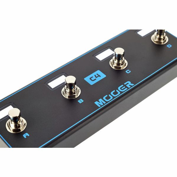 Mooer SD 30 Modelling Guitar Bundle