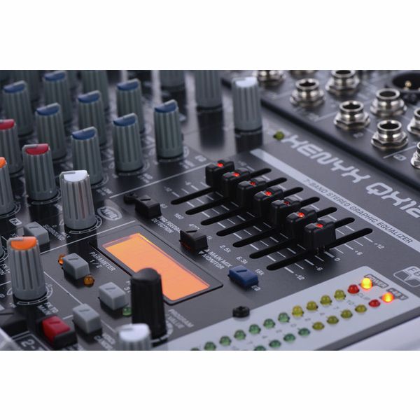 Behringer Xenyx QX1222USB