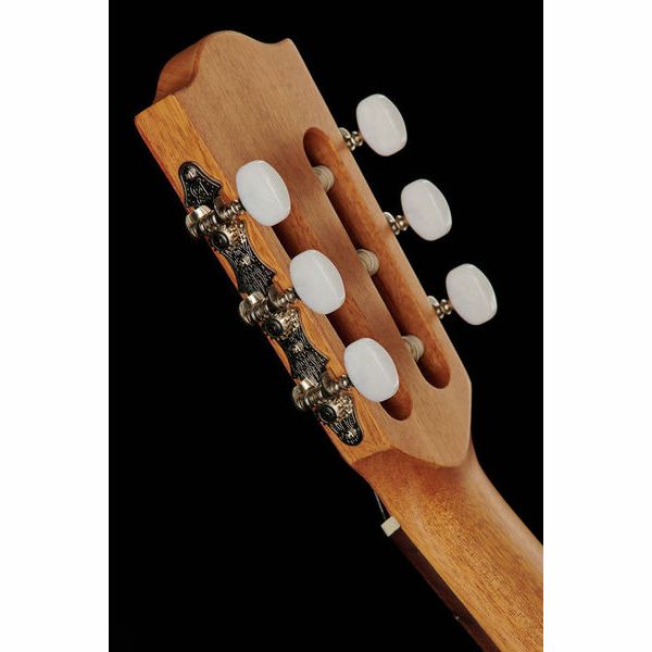 Alhambra 2F Flamenco incl.Gig Bag