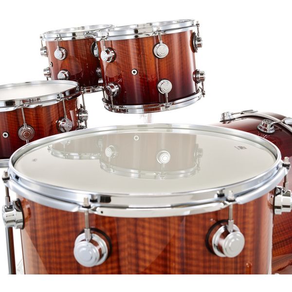 DW Exotic Rich Red over Etimoe MM