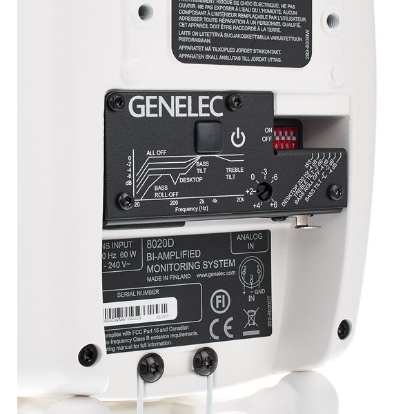 Genelec 8020 DPM Stand Bundle WH