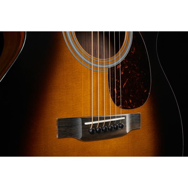 Martin Guitar OM-21 Sunburst
