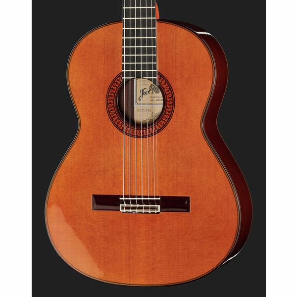 Ramirez Tradicional 1A w. case