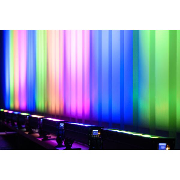 Stairville BEL6 IP Bar HEX