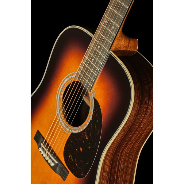 Martin Guitar D28 Sunburst