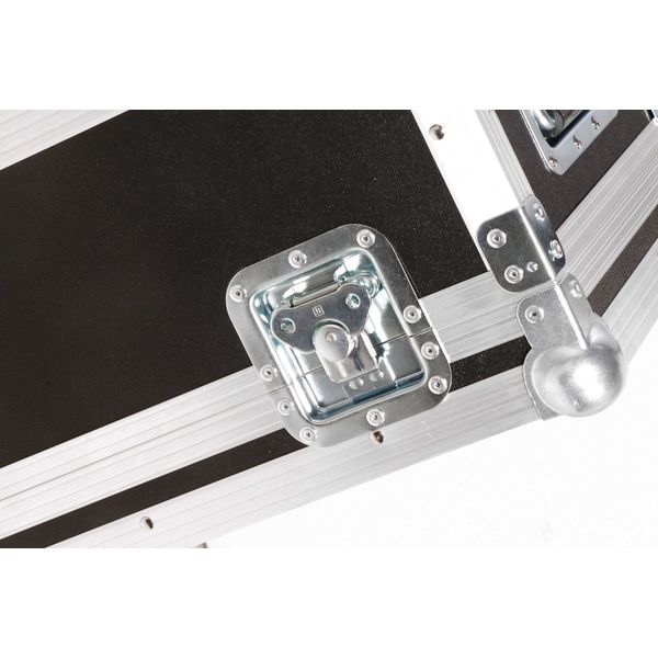 Thon Case Allen & Heath QU-7