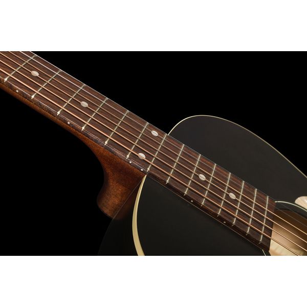 Art & Lutherie Roadhouse Faded Black A/E