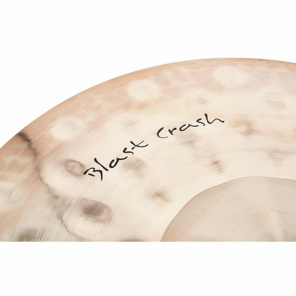 Ufip 19" Blast Series Crash