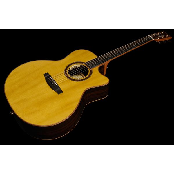 Lakewood J-45 Custom CP Showroom