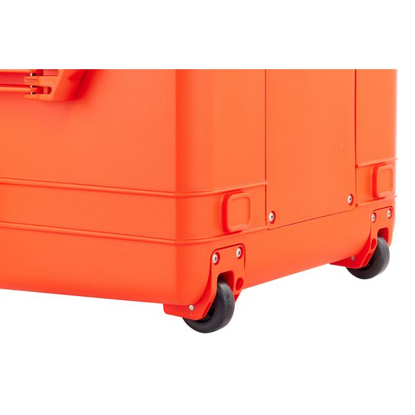 Peli 1637 Air Foam Orange
