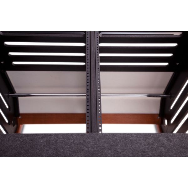 Zaor Maestro 24 Cherry/Black