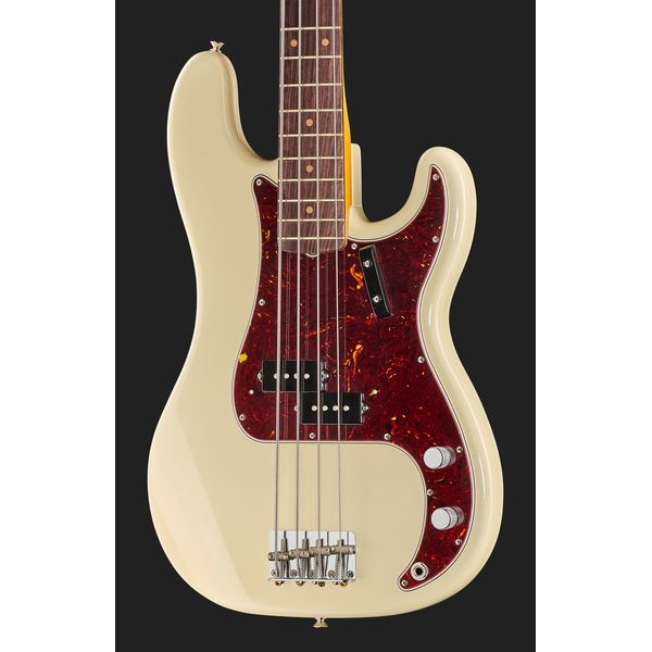 Fender AV II 60 P Bass RW OWT