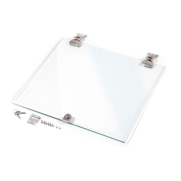 Thon Glass Door 12U Studio