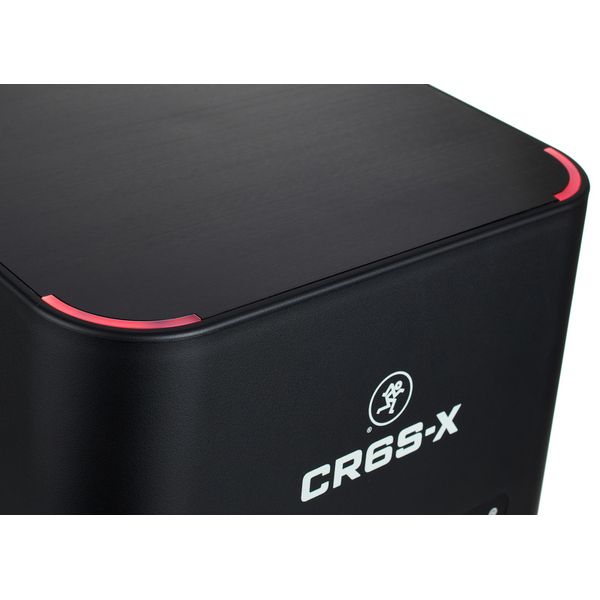 Mackie CR6S-X