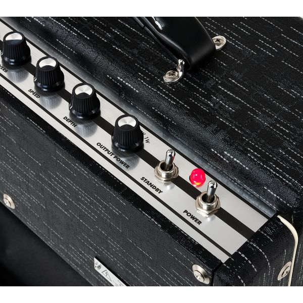 Supro Amulet 1x10 Black on Black