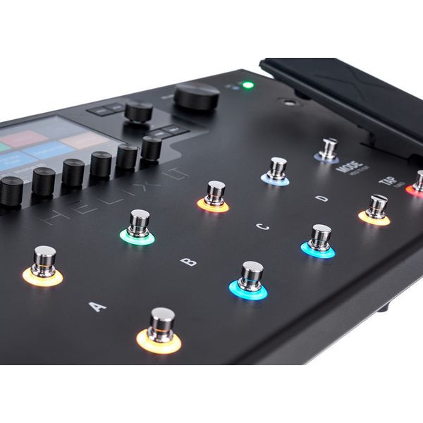 Line6 Helix LT Guitar Process. Bdl 2