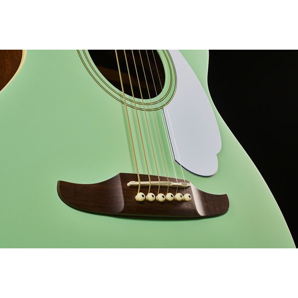 Fender Newporter Player SFG WN